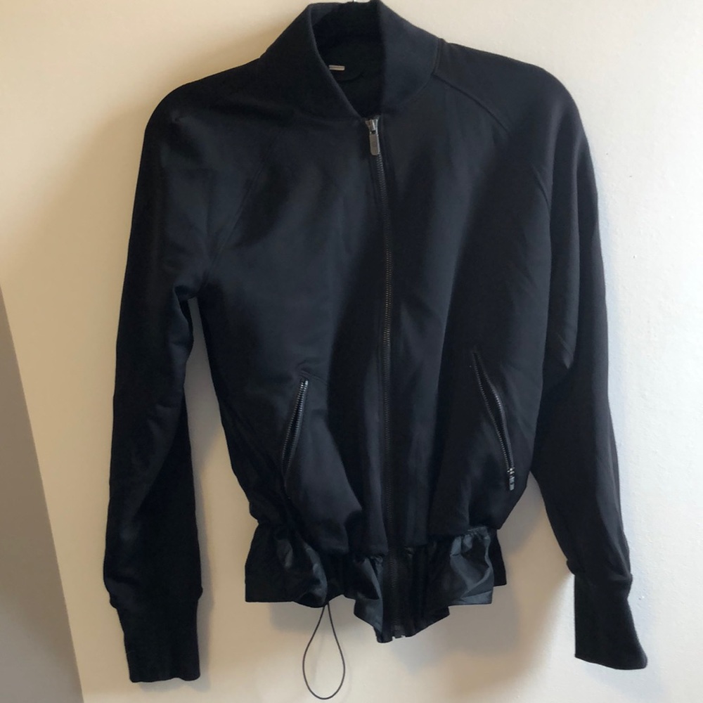 LULULEMON SWEATER/jacket